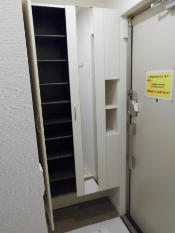 D-room国芳の玄関