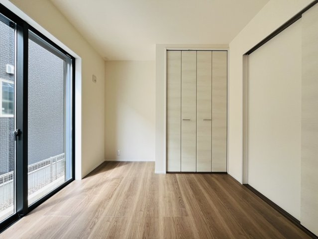 刈谷市野田町北菰神9-1『仲介手数料無料』新築戸建ての洋室