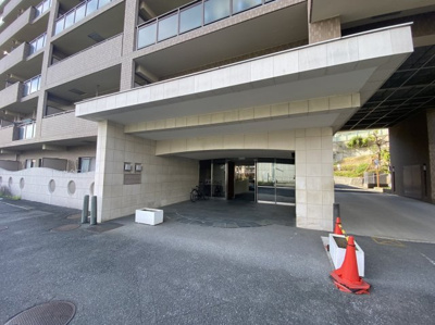 【エントランス】 | グランベール桃山台