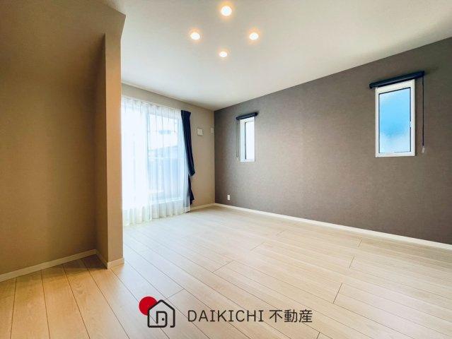 【寝室】 | 久喜市上町　クレアスタウン　新築戸建　全9棟　1号棟