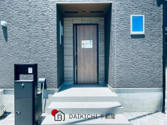 【玄関】 | 久喜市上町　クレアスタウン　新築戸建　全9棟　1号棟