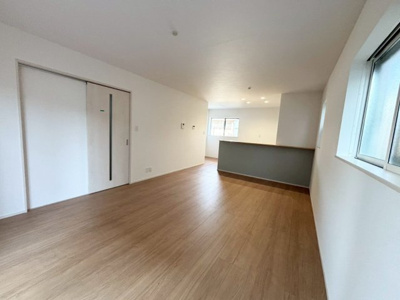 【居間・リビング】 | 高槻市野田3丁目　新築戸建