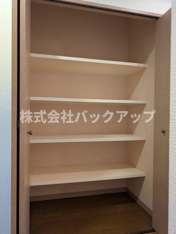クレストパーク平尾の収納
