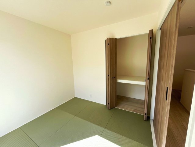 うるま市みどり町1期　全2棟　2号棟の和室|4.5帖