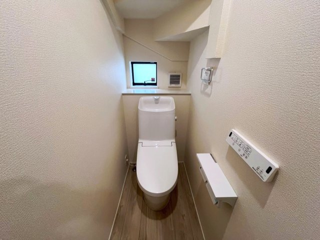 うるま市みどり町1期　全2棟　2号棟のトイレ