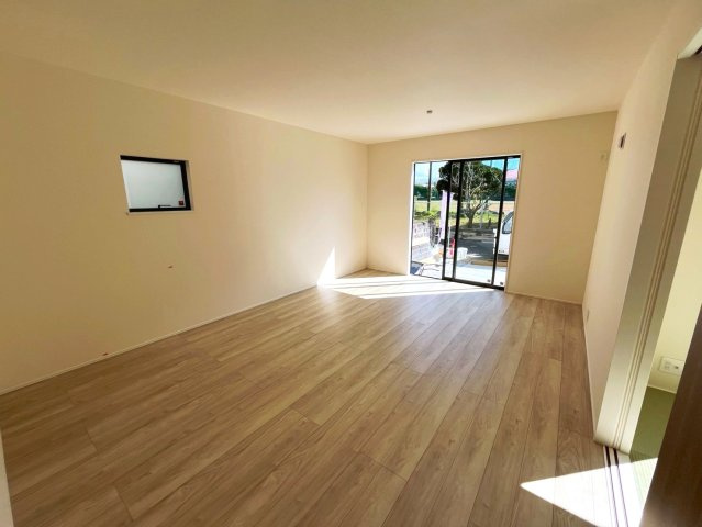 うるま市みどり町1期　全2棟　2号棟の居間・リビング|LDK16帖