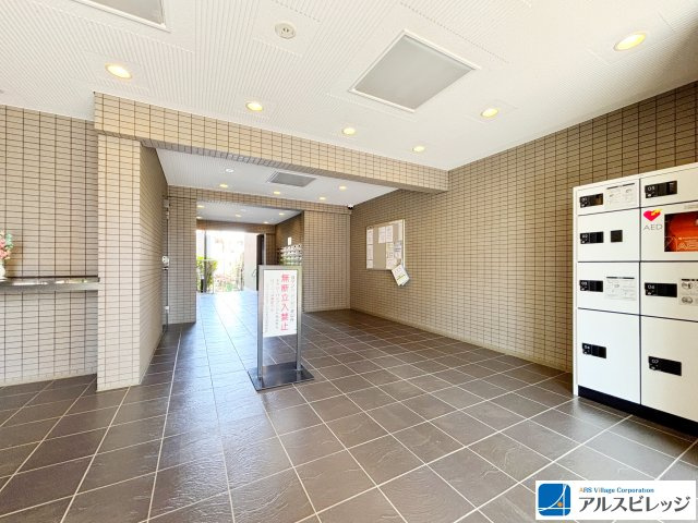 キャッスルメジェール西みずほ台壱番館のエントランス