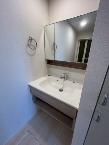 サンパティーク東町の洗面所