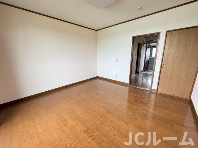 のびのびハイツトップ大日の洋室