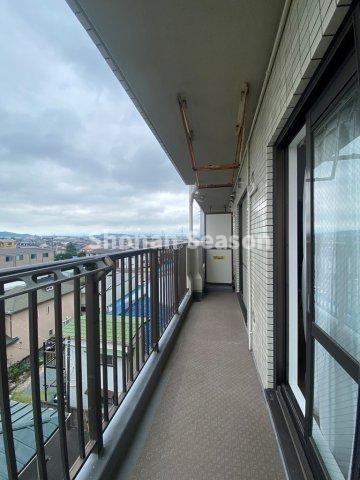 【バルコニー】