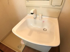 洗髪洗面化粧台