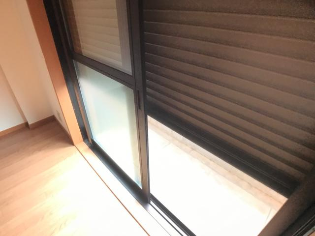 シャッター雨戸