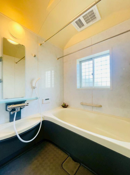 箕面市稲５丁目　中古戸建の浴室