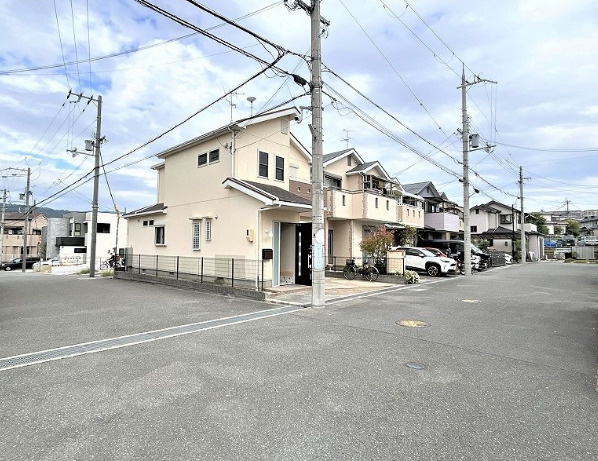 箕面市稲５丁目　中古戸建の外観