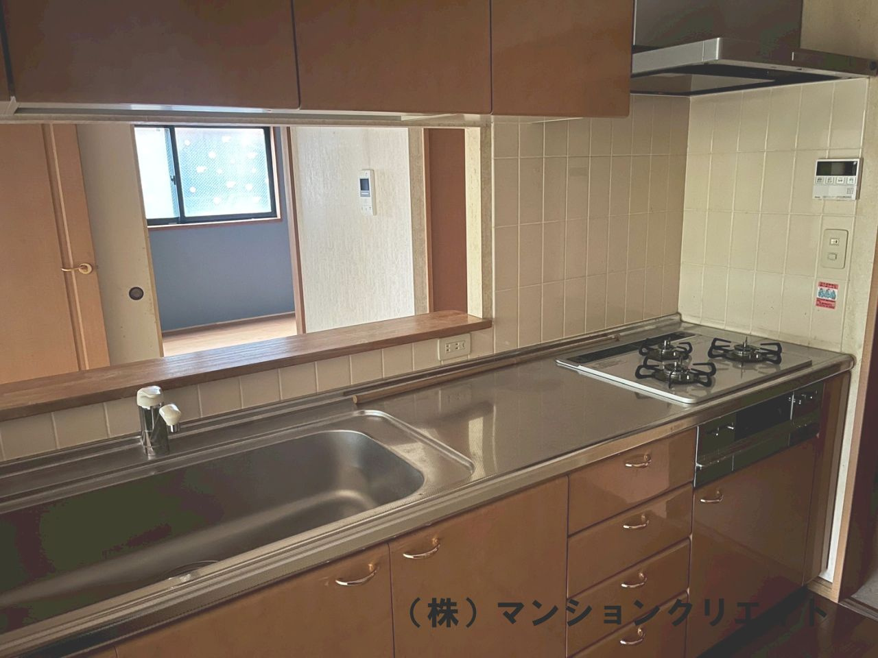 アパガーデンコート城東のキッチン|キッチンの広さは3.2帖あります