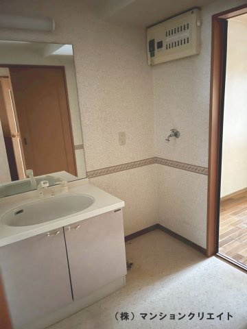 アパガーデンコート城東の洗面所