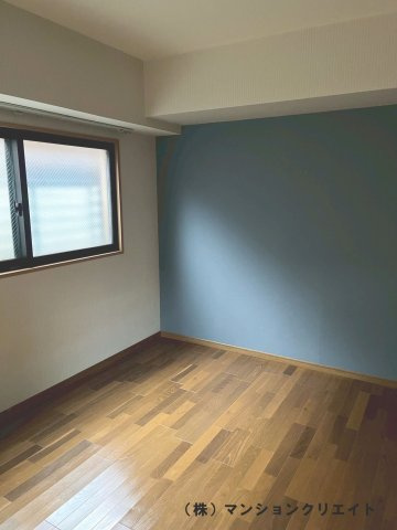 アパガーデンコート城東の洋室|真ん中の洋室6.0帖