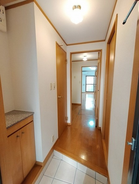 カームリー　フォレストの玄関