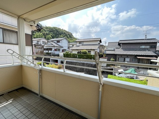 岡崎市滝町のバルコニー