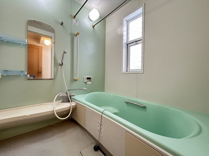 岡崎市滝町の浴室