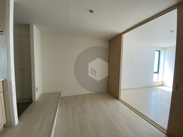 オークグレイス吉田の居間・リビング