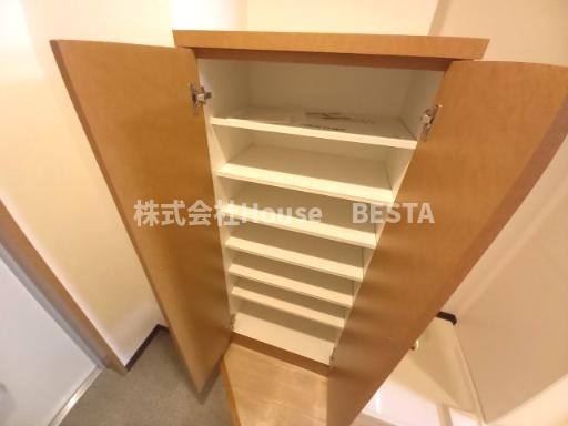 エスリード三宮フラワーロードの収納