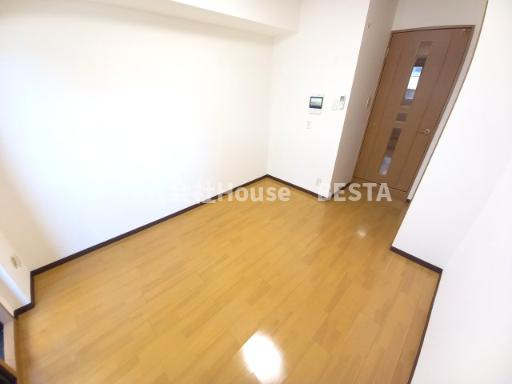 エスリード三宮フラワーロードの洋室