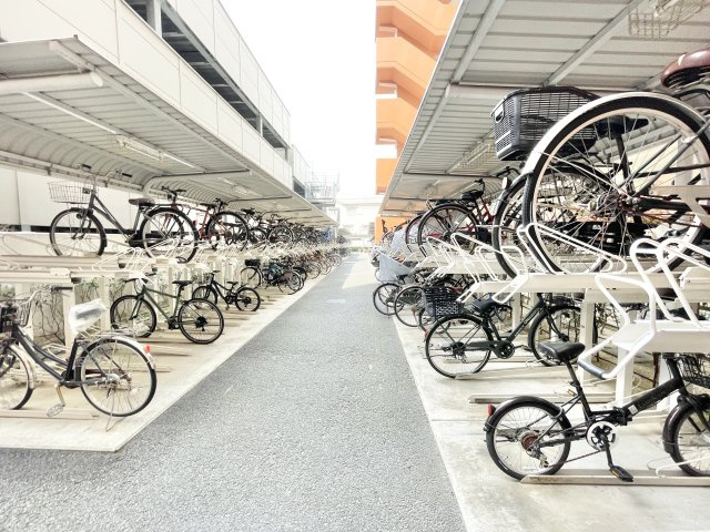 ザ・ヴァンデュールシティの駐輪場