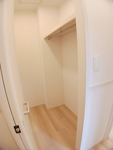 ドエル　Ｆ・Ｔ・Ｋ　Ｖ番館の収納|便利な収納スペースです