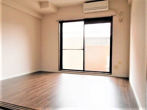 ライオンズマンション海田堀川町の居間・リビング|洋室（約6.5畳）　※2021年7月撮影