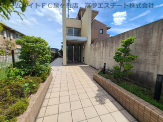 【エントランス】