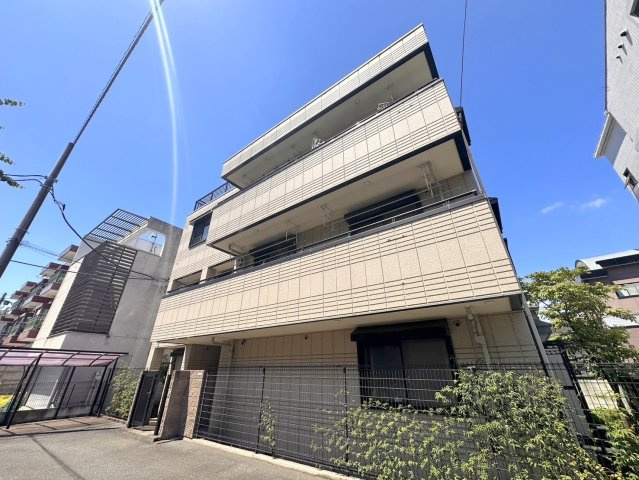 グランシャリオの外観