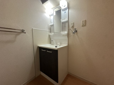 【独立洗面台】 | エストかわらまち
