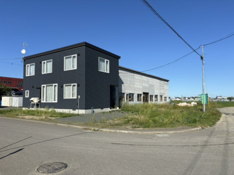 【駐車場】 | 北見市西三輪３丁目７３４番２２　未入居戸建　　　