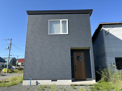 【外観】 | 北見市西三輪３丁目７３４番２２　未入居戸建　　　