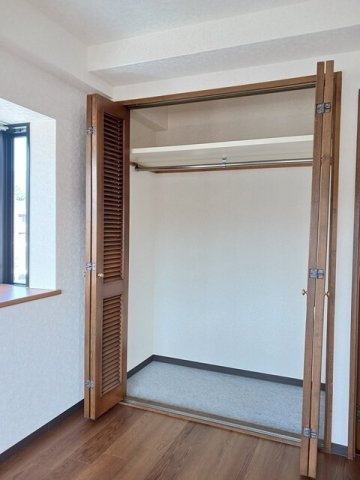 ルミエール伴丈木の収納|収納スペース豊富です