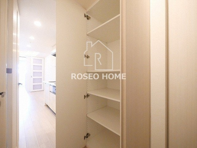 ザ・パークハビオ天満橋の収納