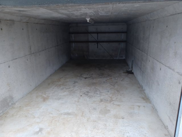 東松山市高坂　中古戸建の駐車場