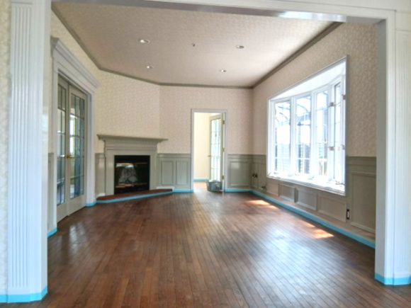 東松山市高坂　中古戸建の居間・リビング