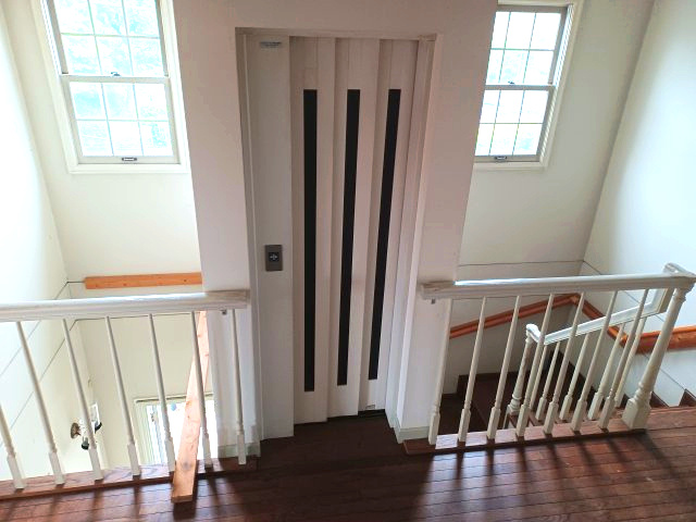 東松山市高坂　中古戸建の設備|エレベーター