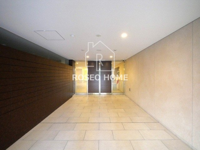 ザ・パークハビオ天満橋のロビー