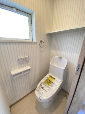 【その他】 | 新築戸建/小岩第2期1区画 | 施工例：TOTOのおサイフにもやさしい「しっかり節水」「充実した節電機能」が付き