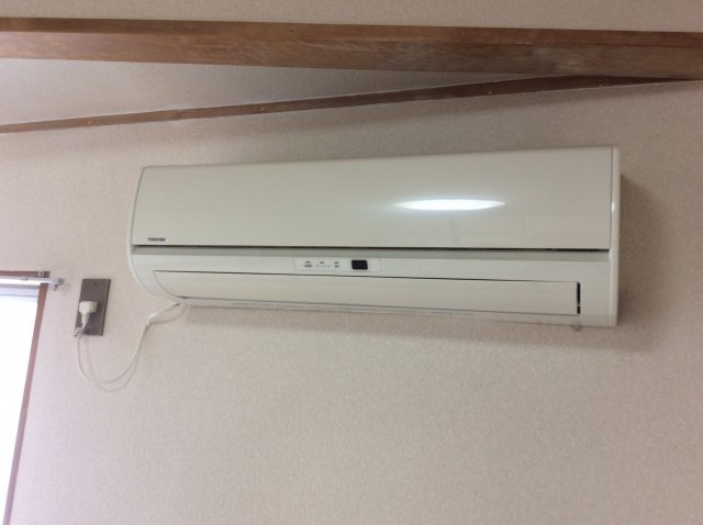 リーベ佐伯Iの設備|エアコン