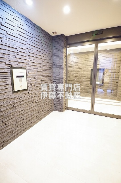 メイクス城西レジデンスのエントランス