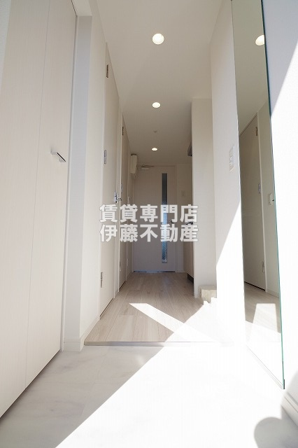 メイクス城西レジデンスの玄関