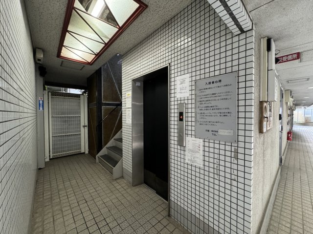 カーサ東住吉のエントランス