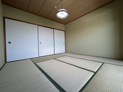 【和室】 | ネオコーポ大津湖城が丘 | お子様の遊び室から客間としてまで、多様なシーンに対応できます