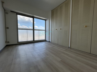 【洋室】 | ネオコーポ大津湖城が丘 | 収納することでお部屋をスマートに見せることができます