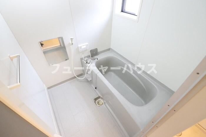 ＲＯＹＡＬ　ＧＡＲＤＥＮ　ＣＡＳＡＨＡＲＡ　Ｋの浴室