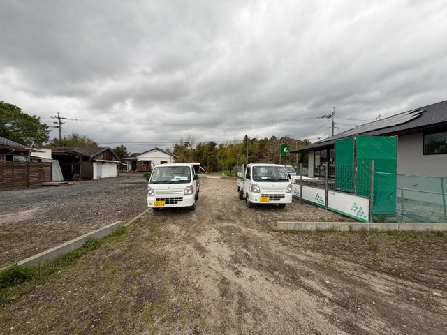都城市今町の売地の前面道路含む現地写真